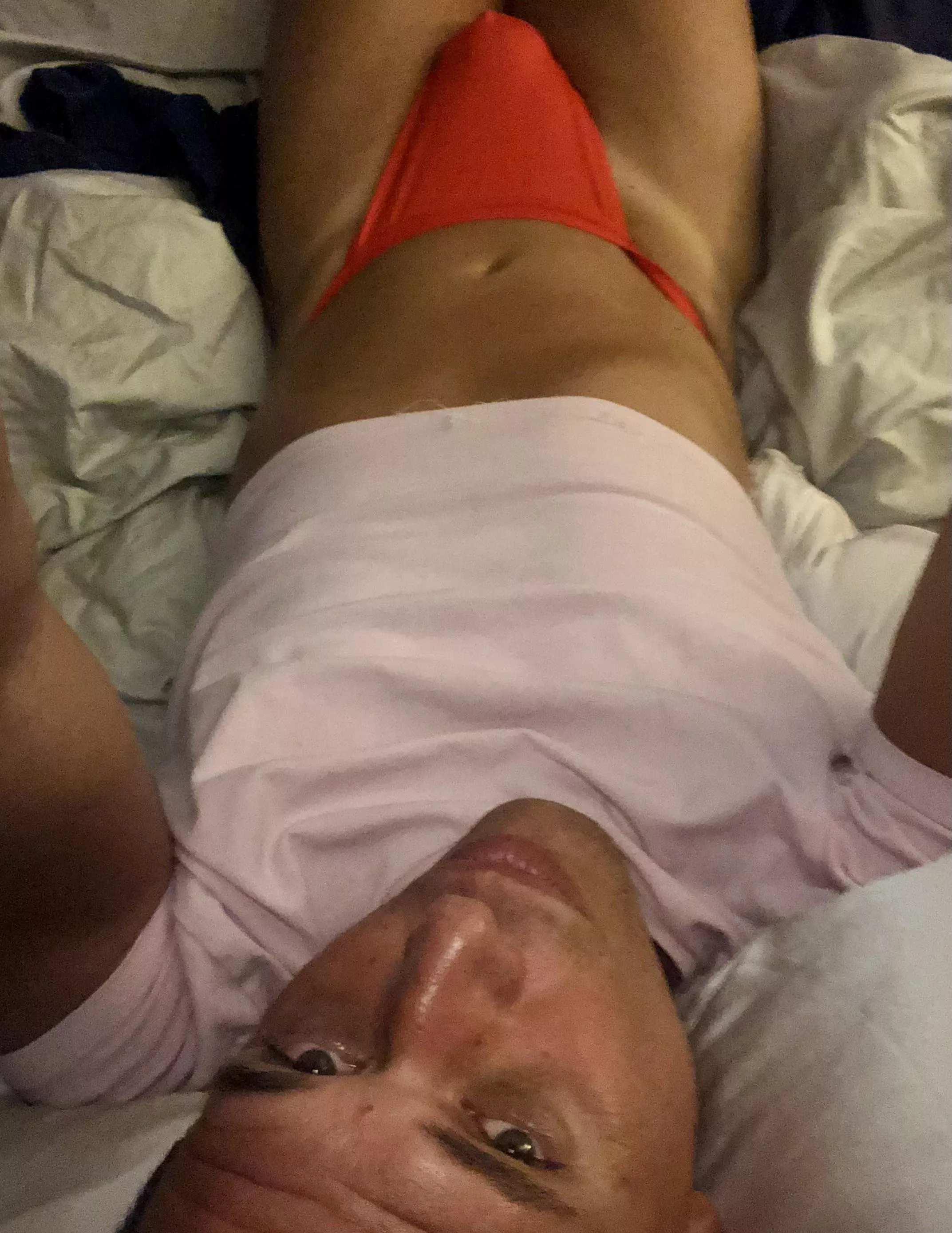 Oooh boy you lookin like you like what you see