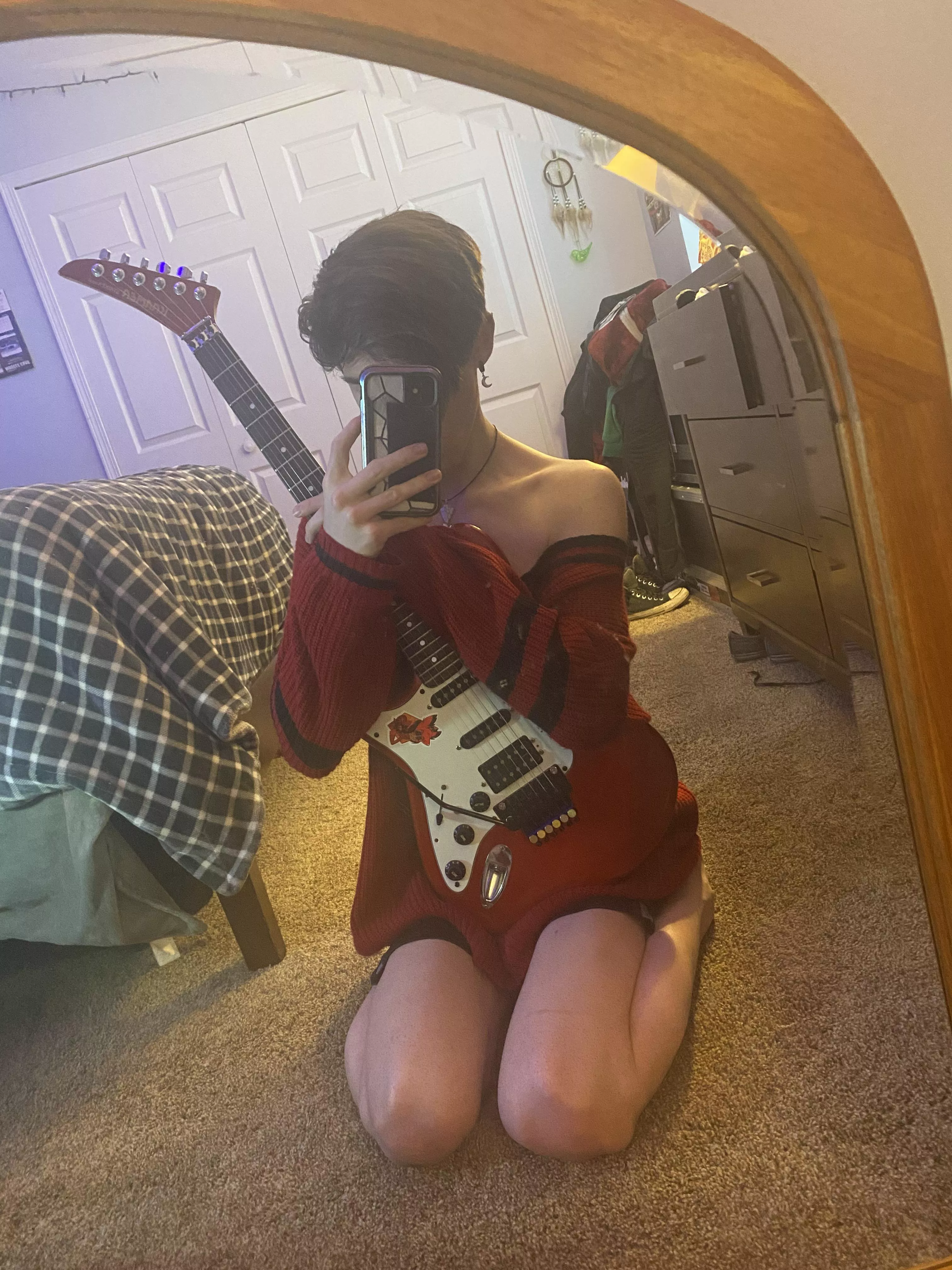 Opinions on guitar playing femboys?