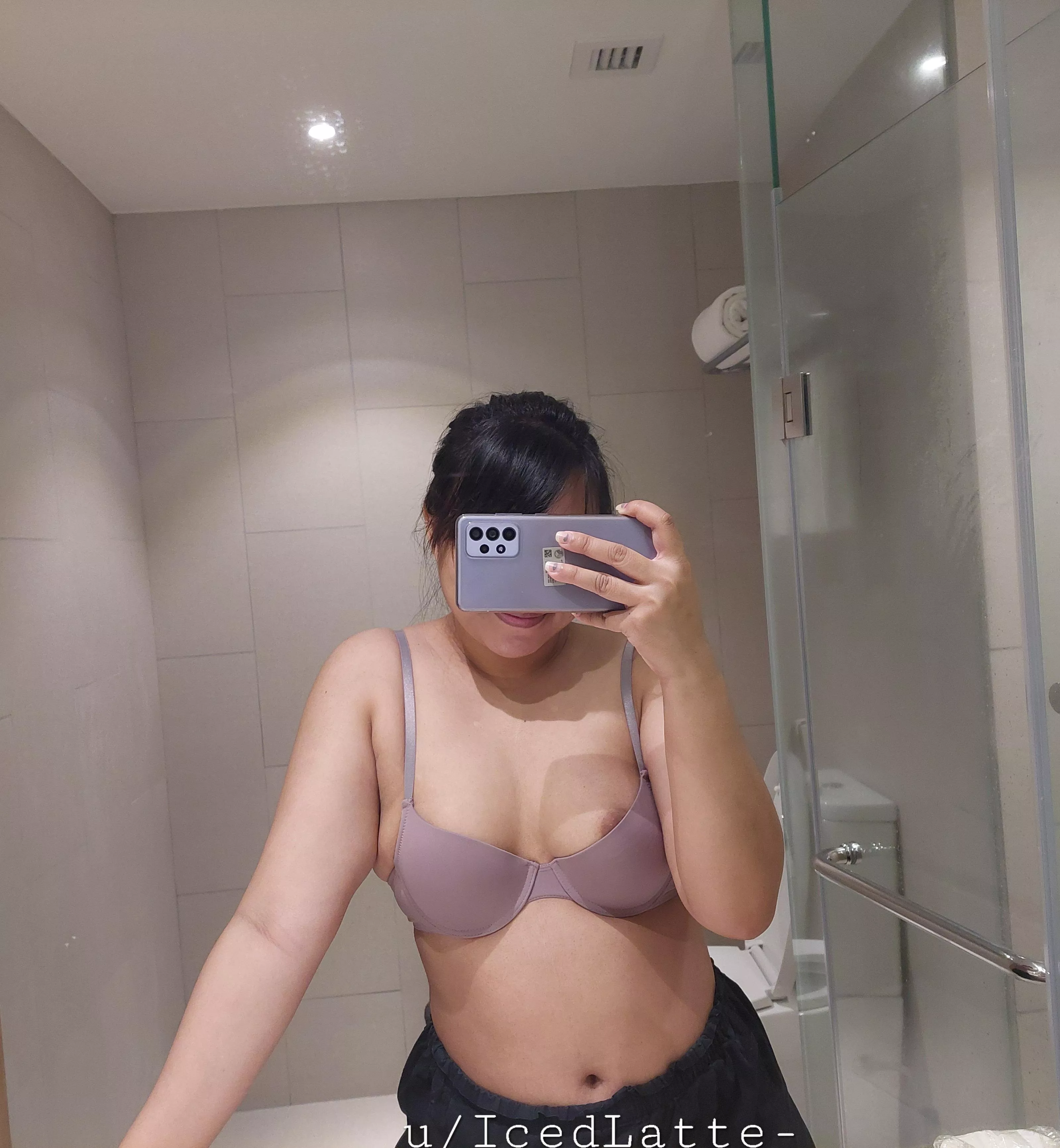 Outgrew my old bra, should I get new ones or just go braless? 🤔 [F]