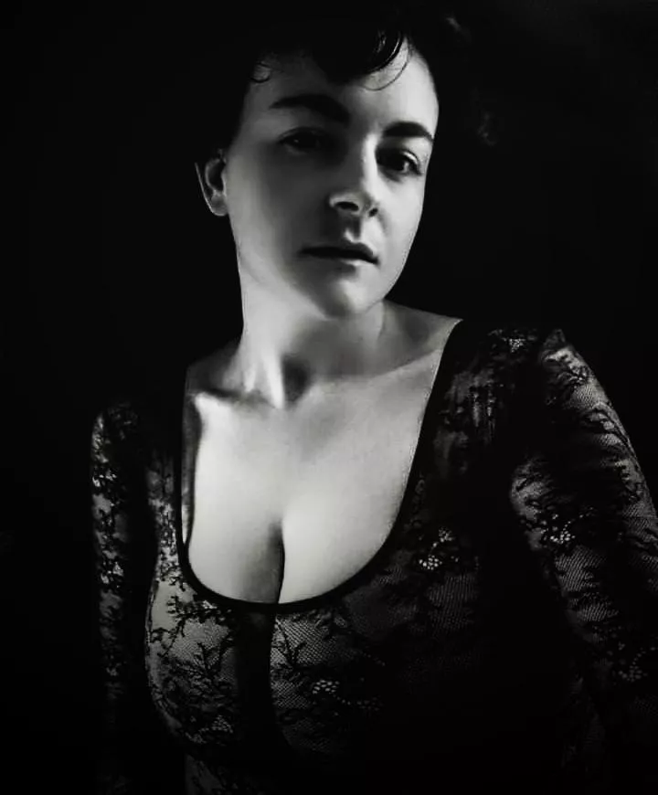 P o r t r a i t I n T h e D a r k