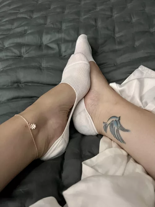 Peds socks to show off my arches. 😘
