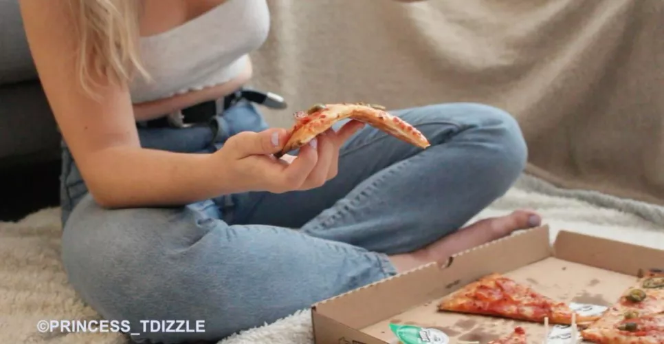 Pizza is the route to my heart 😋