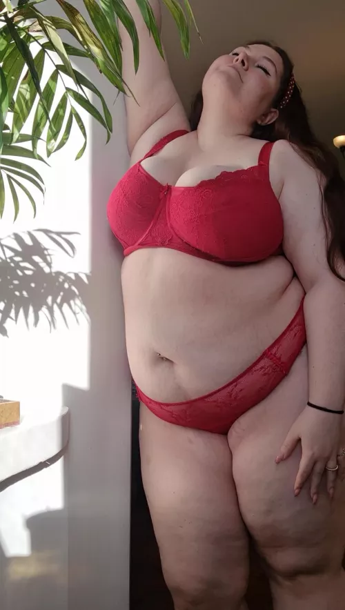 Planning to enjoy my weekend as much as i'm enjoying the sun😌