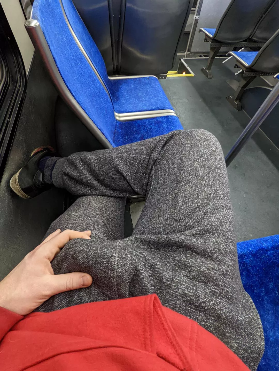 Play with me on the bus, it's empty!