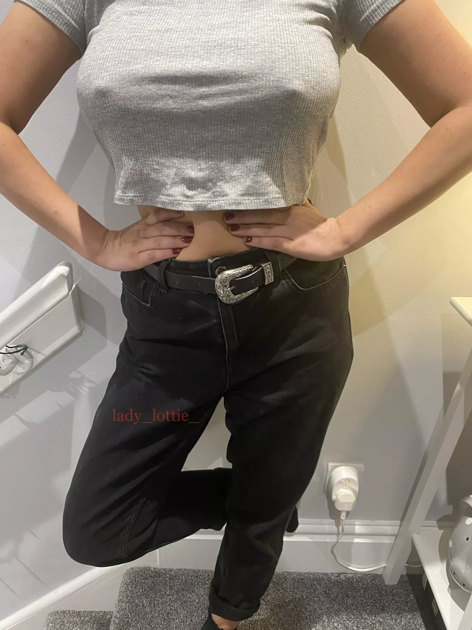 Pokies look great in grey!