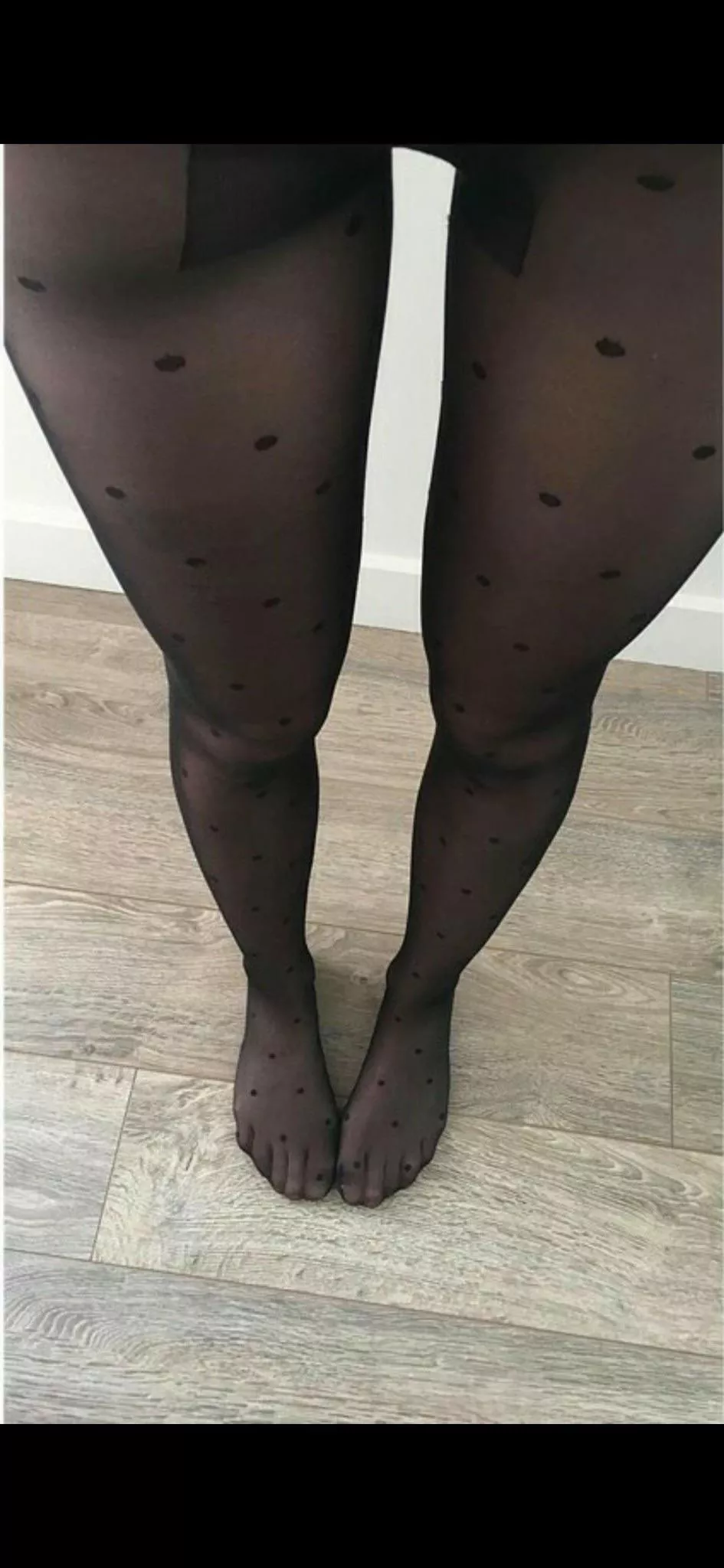 Polka dot tights