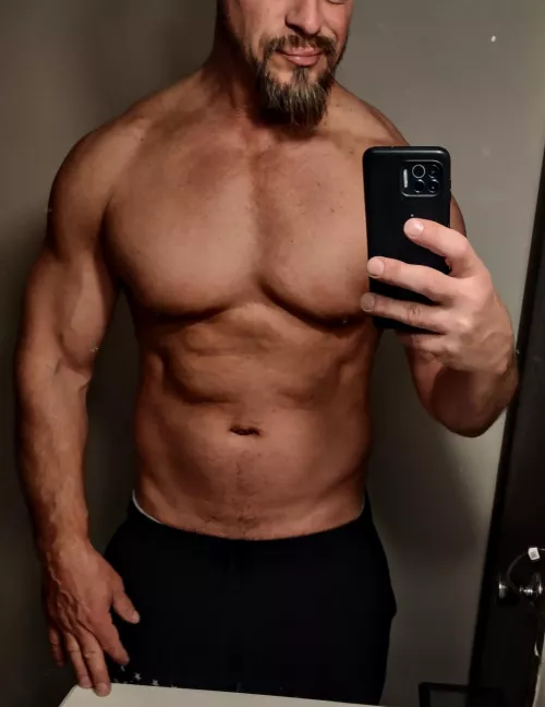 post gym pump. 53 [M] still in shape to please my lady, and ready to have more fun than ever!