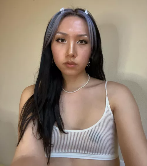 Pretty enough to be your girlfriend? 🍆🥺
