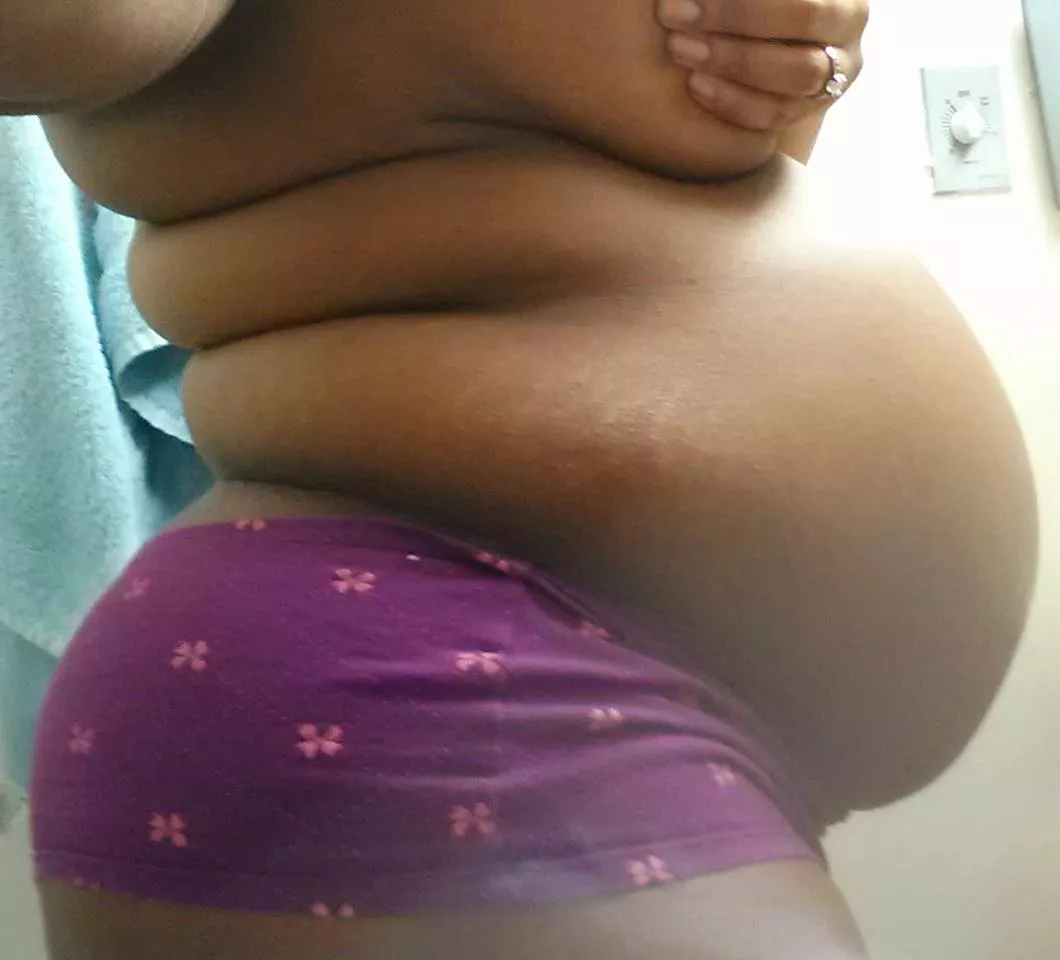 Purple definitely looks good on my glowing skin