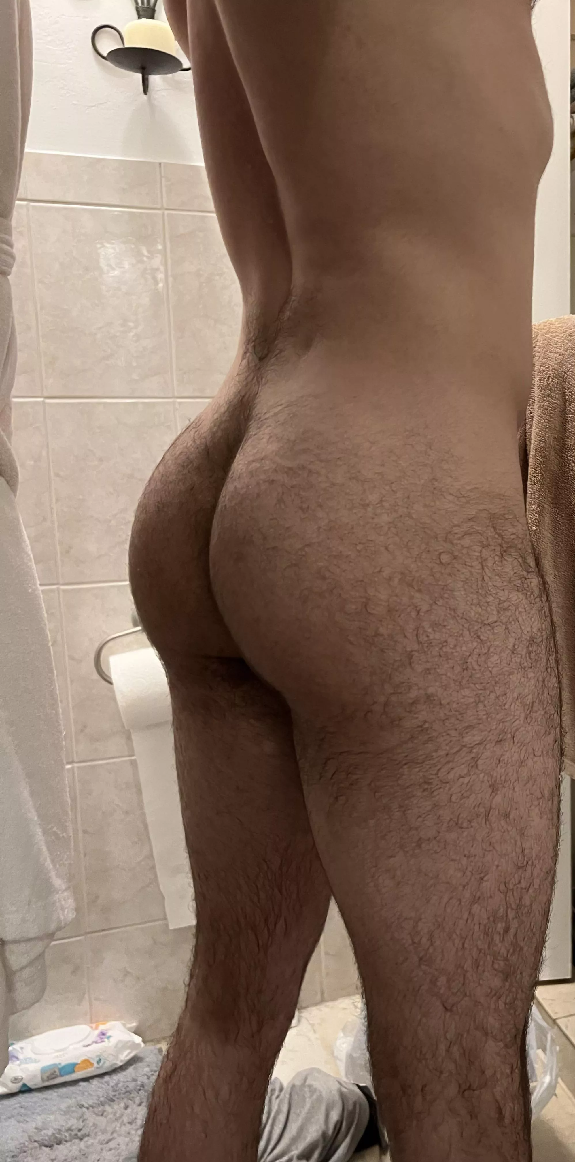 Put it in? 34 FL bottom boy 🏝