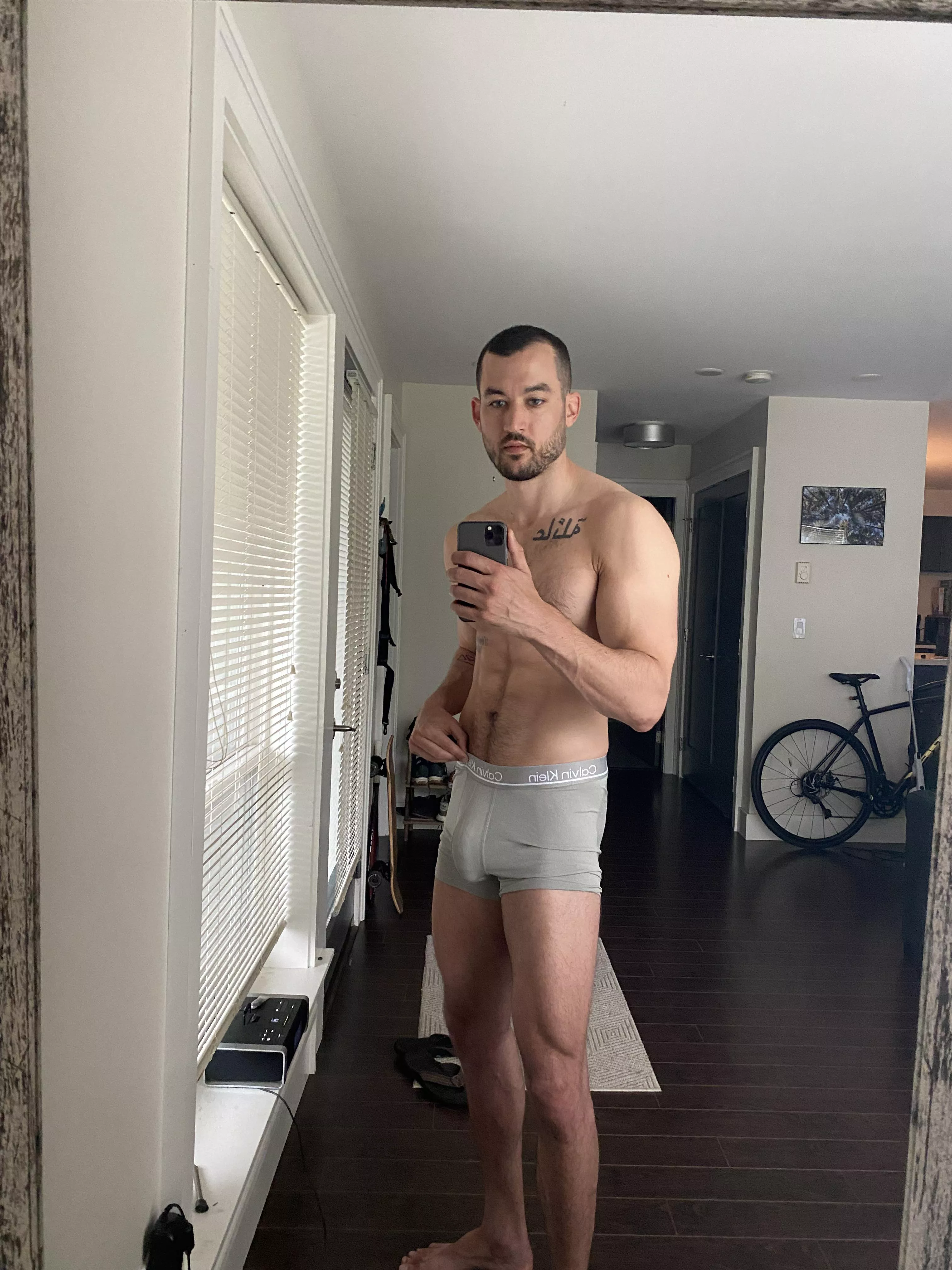 Quads & bulge 💪🏽