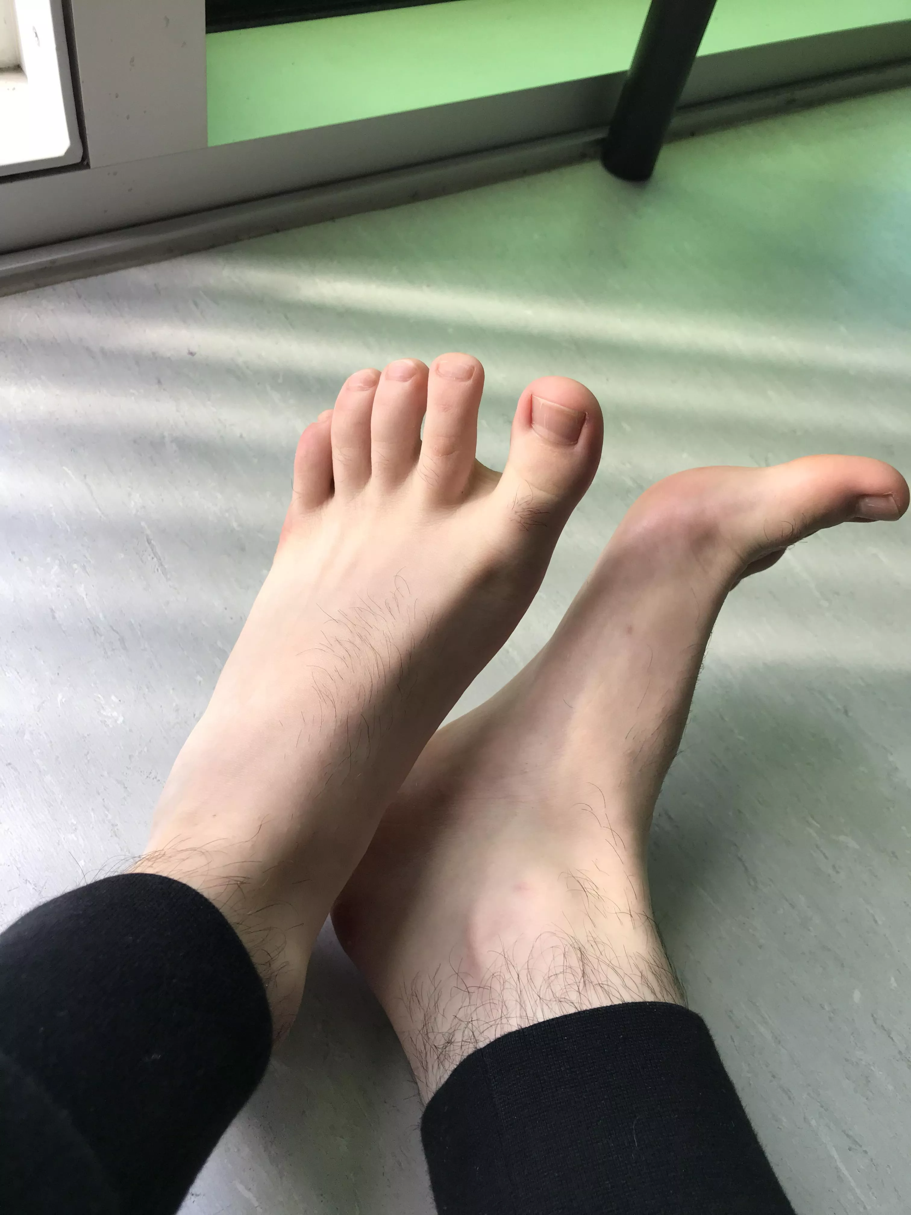 Queer trans boy here ☺️ what would you do to my feet?