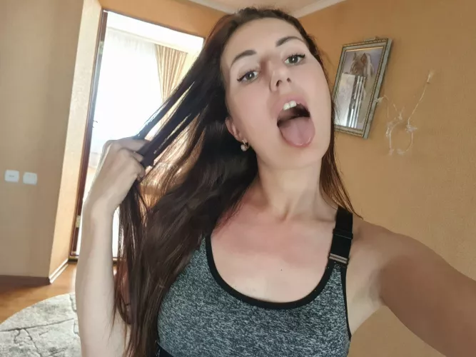 Ready, cum here!