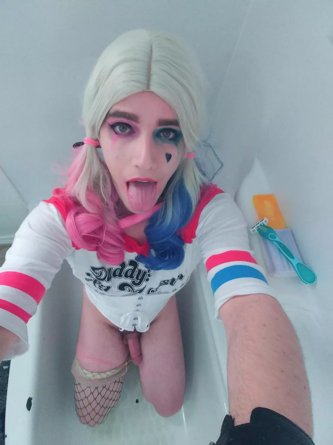 ready to get messy 😘