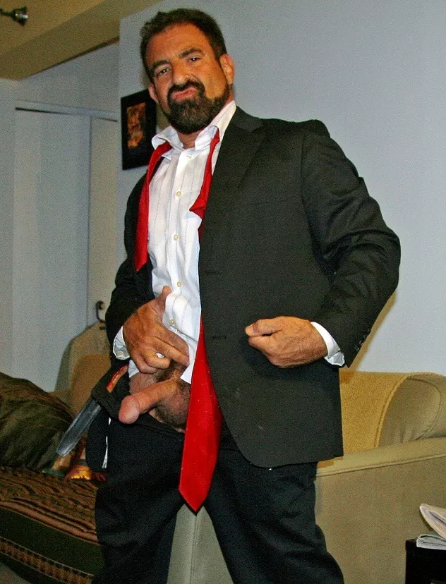 red tie (x-post r/SuitedMen) red tie (x-post r/SuitedMen)