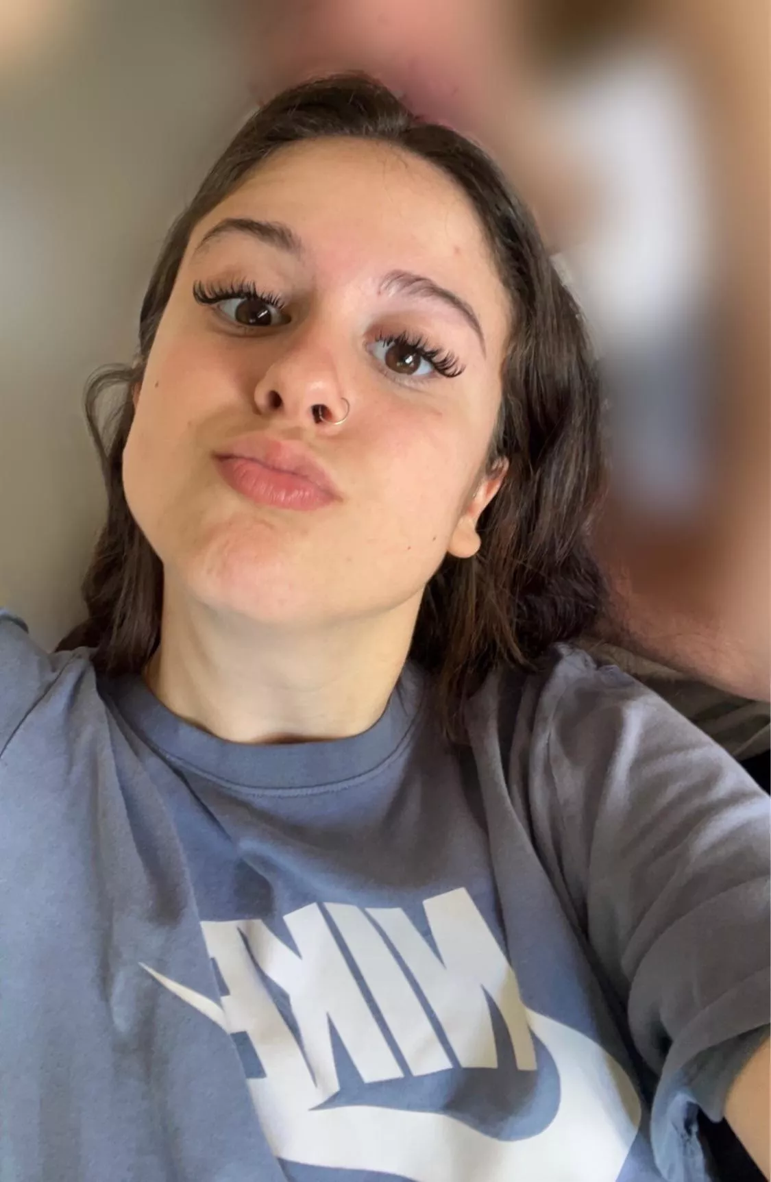 [reddit DMs] My slutty but cute 18 yo classmate deserves so many tribs and so much cum! Trib her to see her (very) slutty side too😉😈