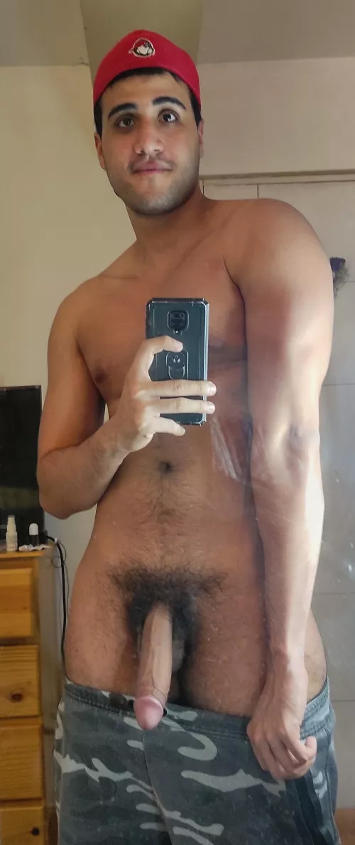 say hello ๐