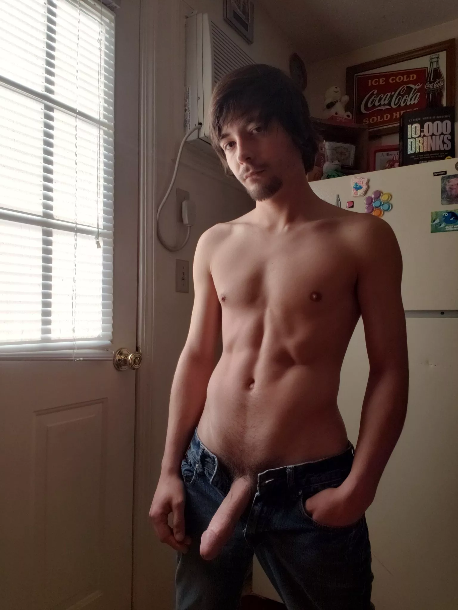 See... dont forget to zip your pants!! It could end up on r/ladybonersgw?? That would be terrible...