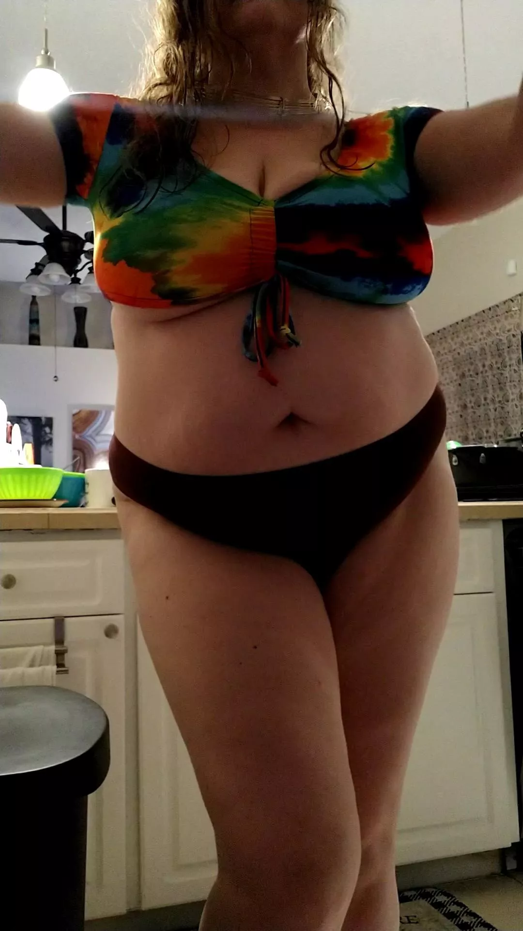 See my little hint of underboob? Mommy knows what you like ❤️