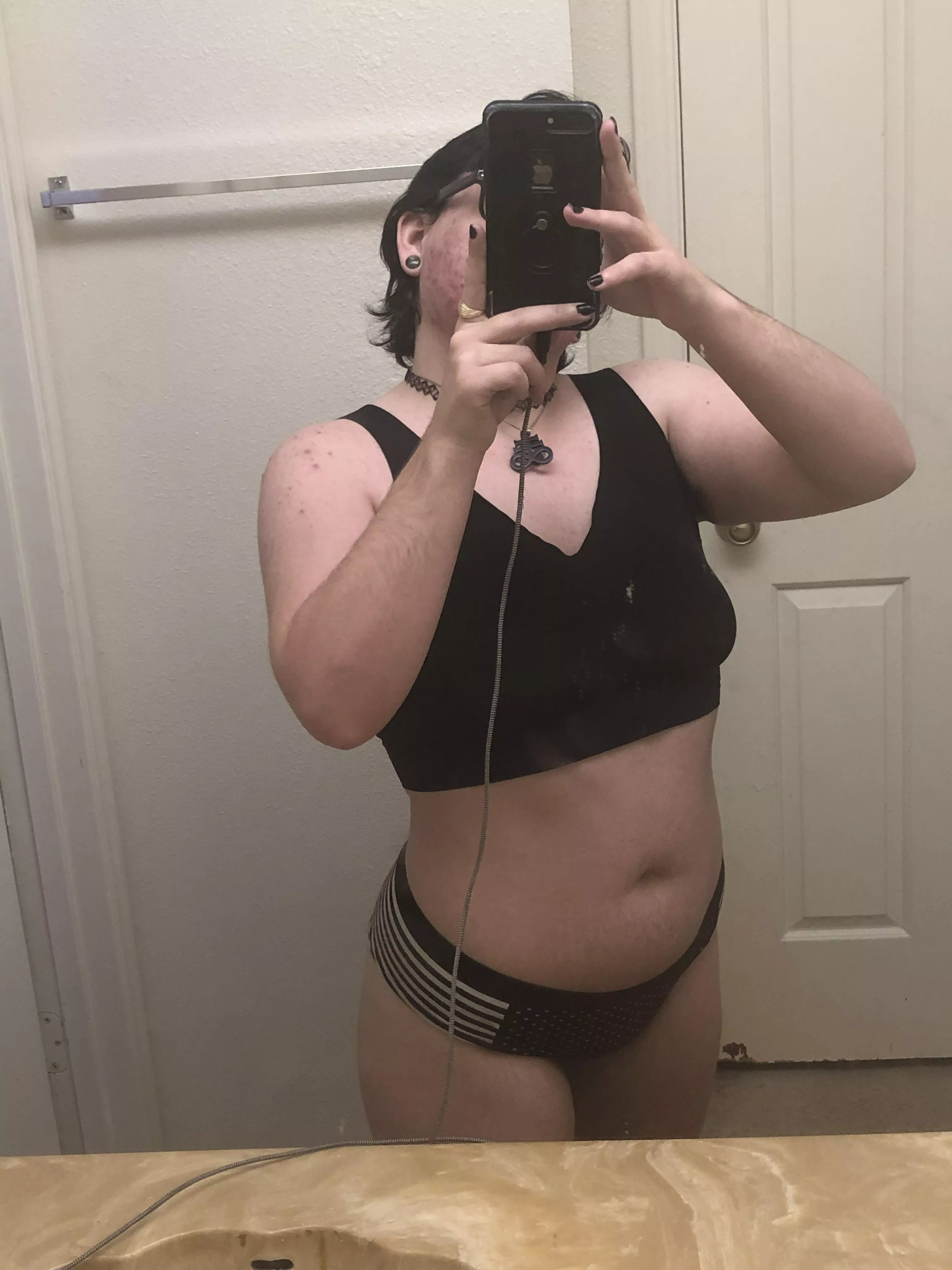 [Selling] 48hrs in these so far 🖤