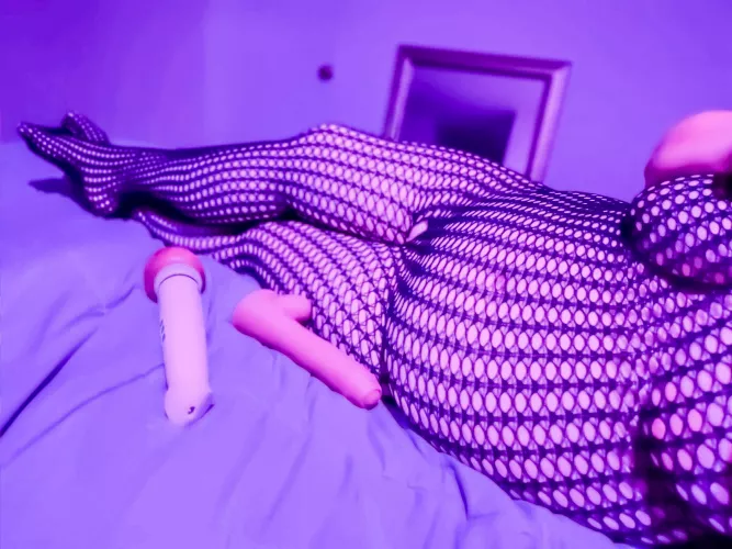 [SELLING] Big Beautiful Goddess panties and toys and more😈😈 Spoil me and I'll spoil ya right back 😜 fetish friendly open-minded girl [US][VID][PIC][CAM][GFE][RATE][SEXT][SUB][DOM][PTY]