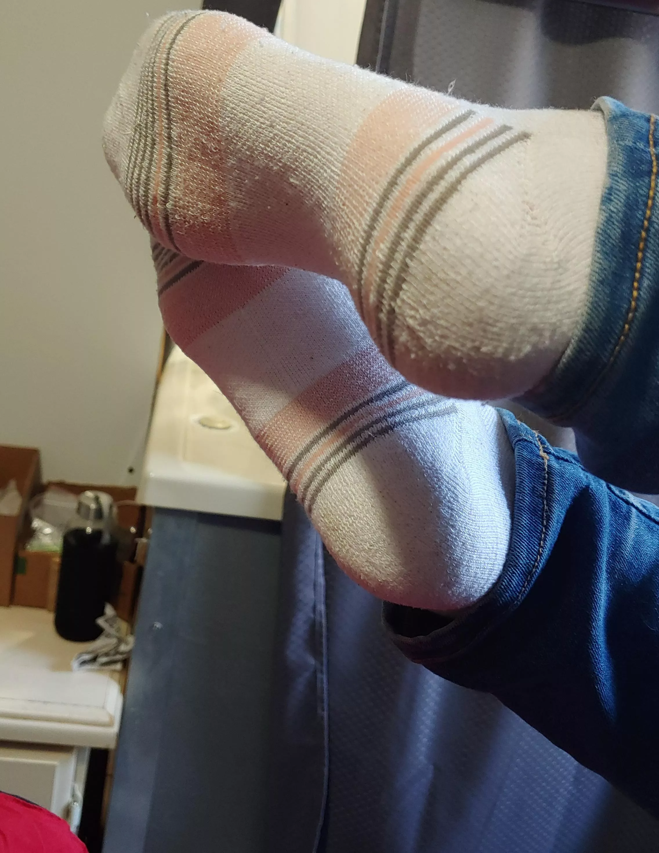 [SELLING] Cum on them, or while smelling them? 😏