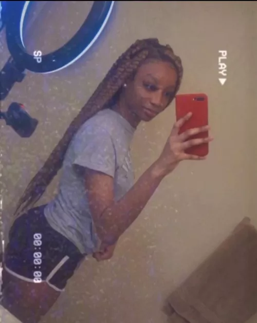 [SELLING] Hey😋 I’m 5’2 & 115lbs ✅I VERIFY✅ I’m doing SEXTING SESSIONS❤️‍🔥, VIDEO CHATS🤍, GFE ARRANGEMENTS❤️‍🔥, and more!🥂Message me on here or snap (: snap: aliynaaa_ma2