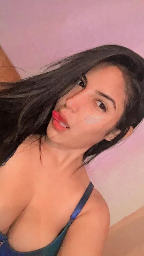 [Selling] I am a young brunette Latina 🔥 I am so horny my panties are so wet and you need to fuck me now that you know SEXTING/ VIDEOS/ PICS/ GFE / FEMDOM/ FINDOM 💦 ⚠️ONLY Snapchat Vanessa_mon25⚠️ 🌸 CASHAPP🌸PAYPAL🌸CRYPTO🌸ZINLI