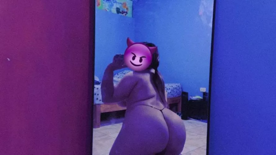 [selling] I'm selling nudes🍑Fetishes,sexting with live videos and nudes. Gfe👩‍❤️‍💋‍👨Joi… video call dildo masturbation 💦🤤🍆 VERIFY 💯 write me Kik: Danielitap1