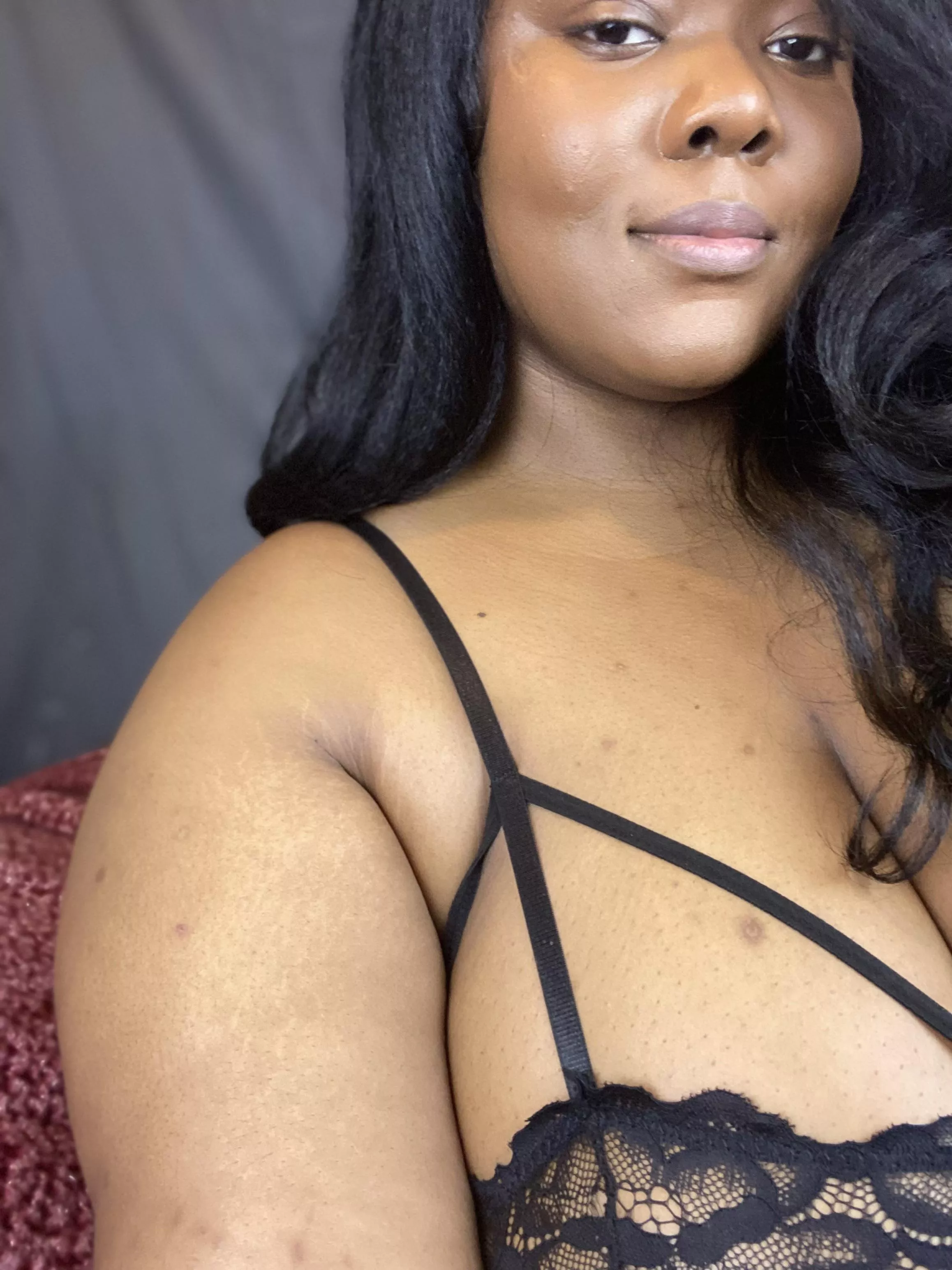 [selling] Join Madame Nym for all your kinky needs on live sexting, voice chat or video chat. Prices, contact and specialties down below