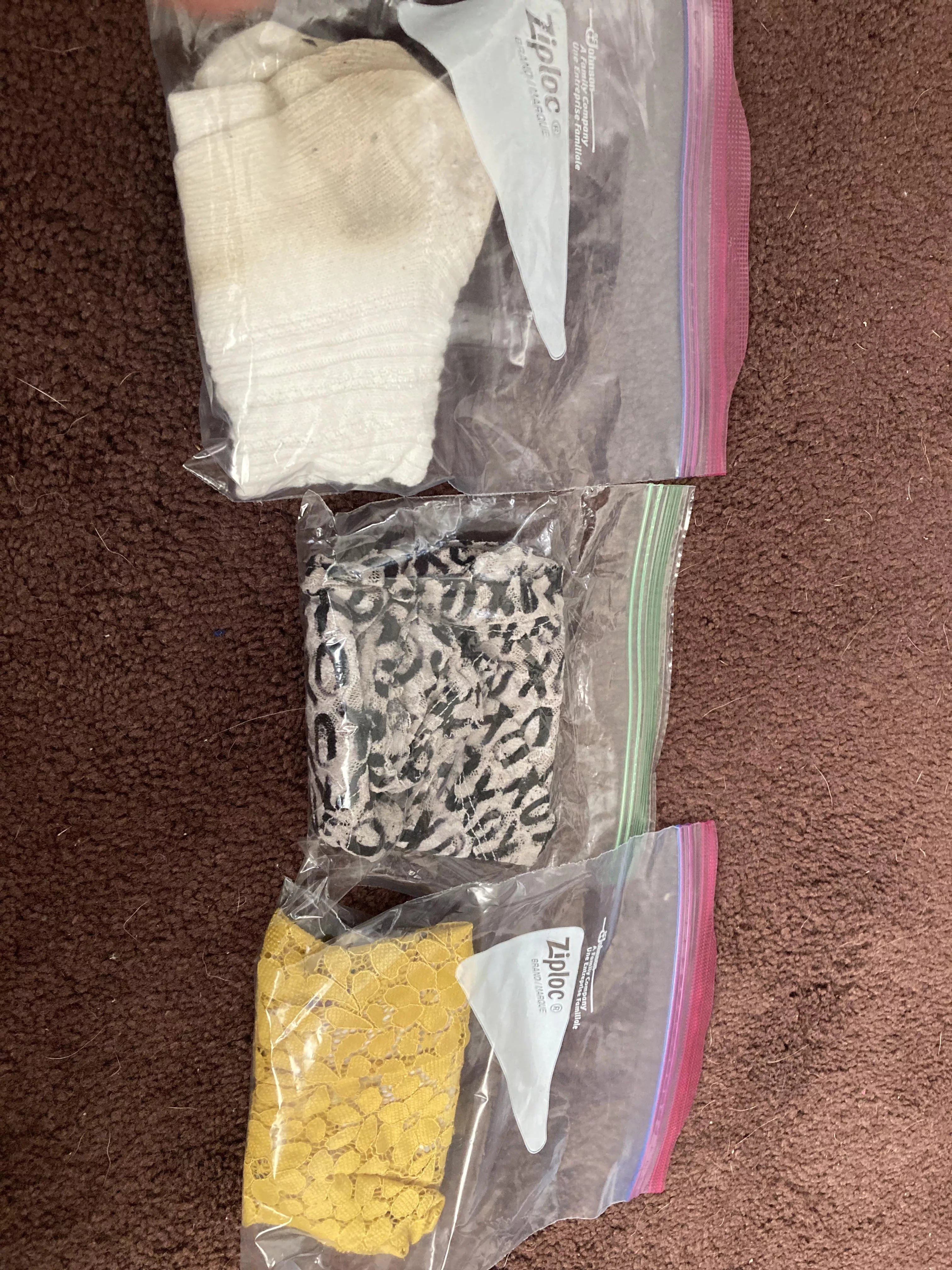 [selling] My drawer at the moment! I still have those black cheeky panties as well! $10 extras, I’m wearing a full back pair of black panties today.. stay tuned💫🌞 I do take offers.. message me sweetheart