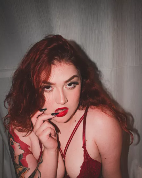 [selling] Ready to spend your money in a real woman? ♥! [GFE] [VID] [PIC] Kik: PeacheeMiauu