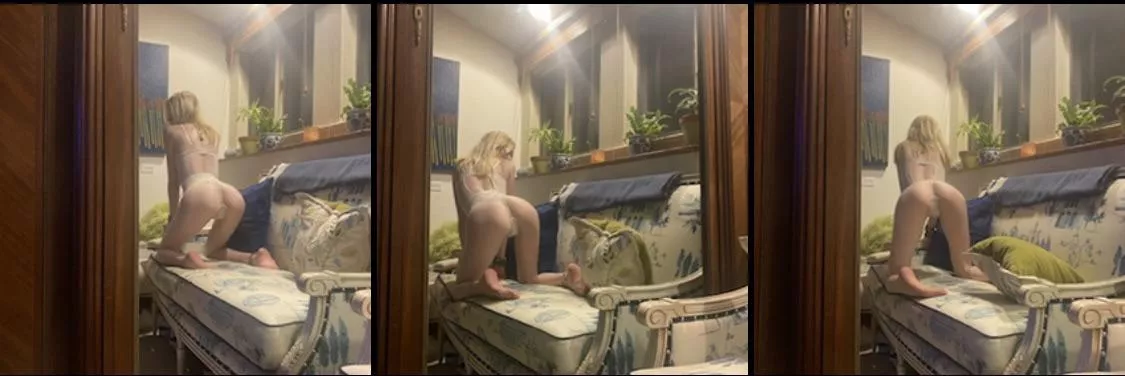 selling sexting sessions, cam sessions,pics and video bundles, dick rates, premades, customs, gfe, more, snapchat and kik- honeycrystal69 😚 [deleted]