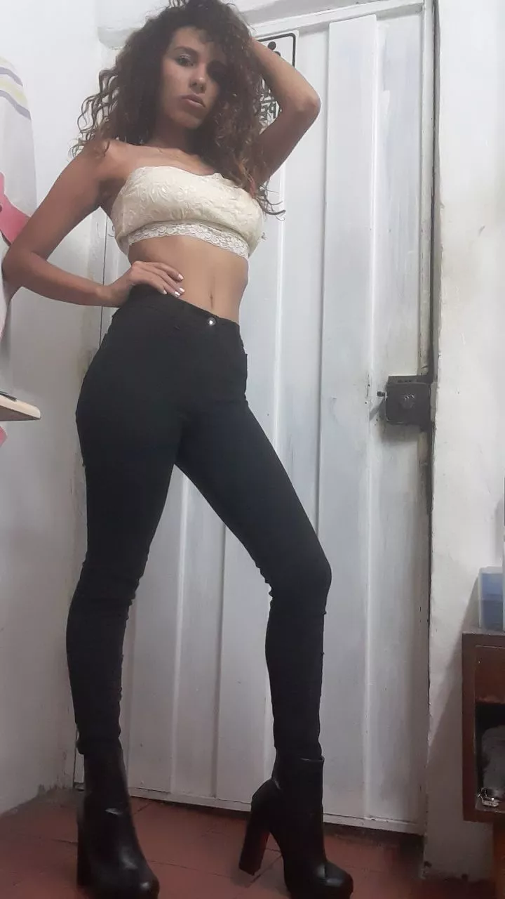 [selling] Subscription or Custom Content? No matter what... I AM YOUR BEST OPTION | JOI , POV, Roleplay, ASMR, PussyPlay, Tits play, CBT, Cock Rate, MORE.