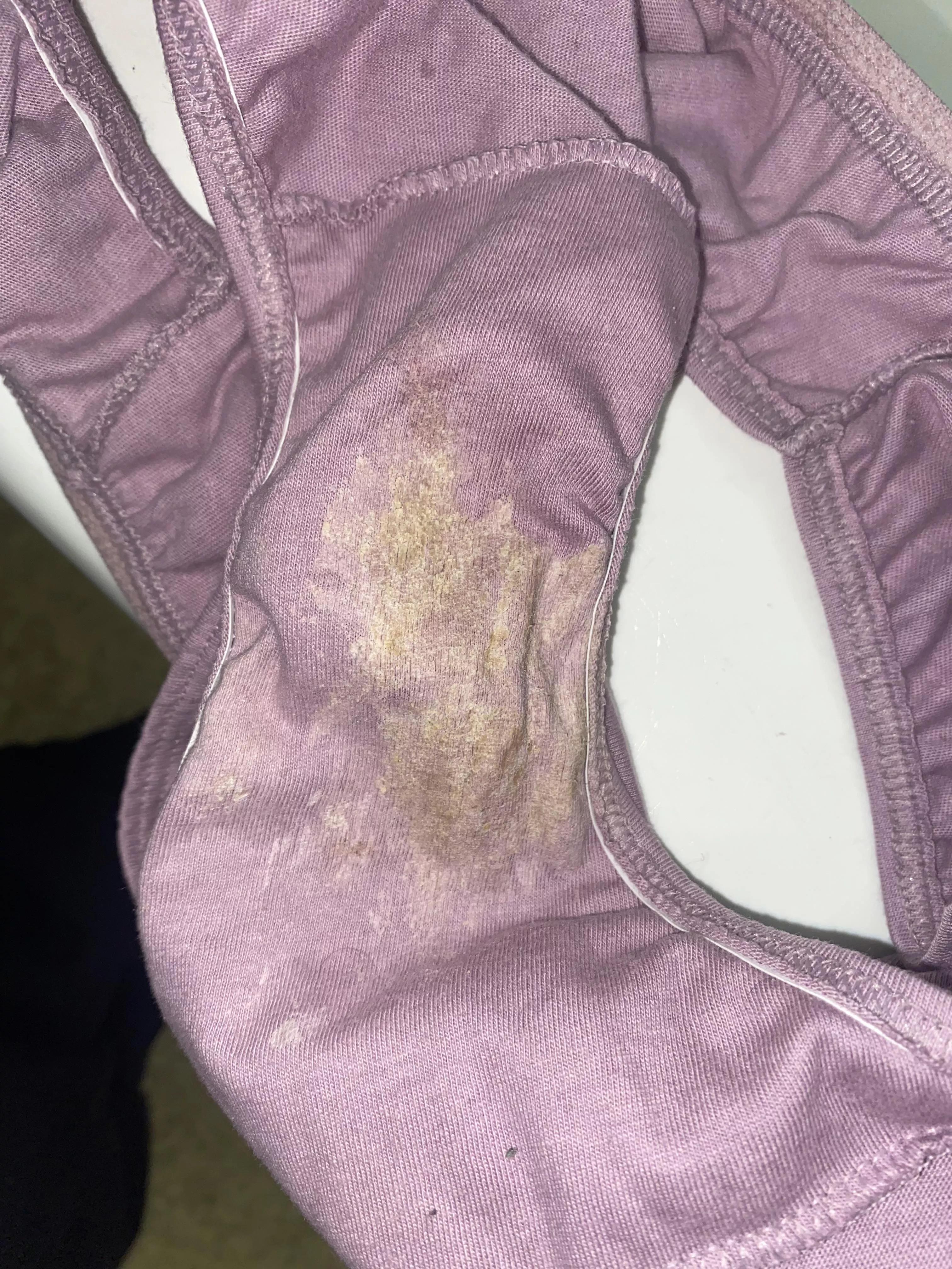 [Selling] [US] two days of wear, includes s&h, tracking, vacuum seal and free bum photo ❤️