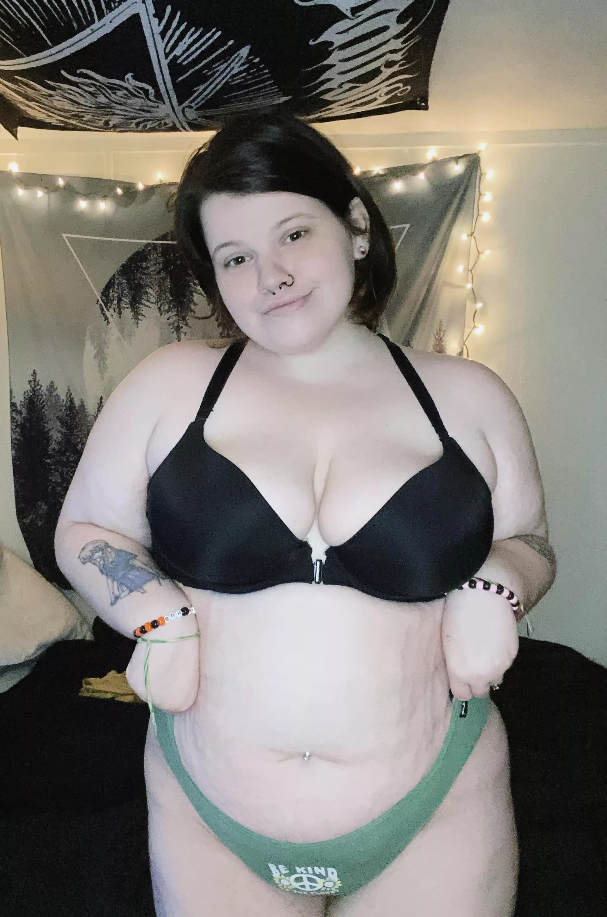 [Selling] Verified 🌸20🌸BBW🌸Customs🌸GFE🌸Sexting🌸Premades🌸Fetish Friendly 🌸Panties and socks 🌸Ask about my menu!❤️(KIK):lilraccoongirl666 or (telegram):lilraccoongirl666 •