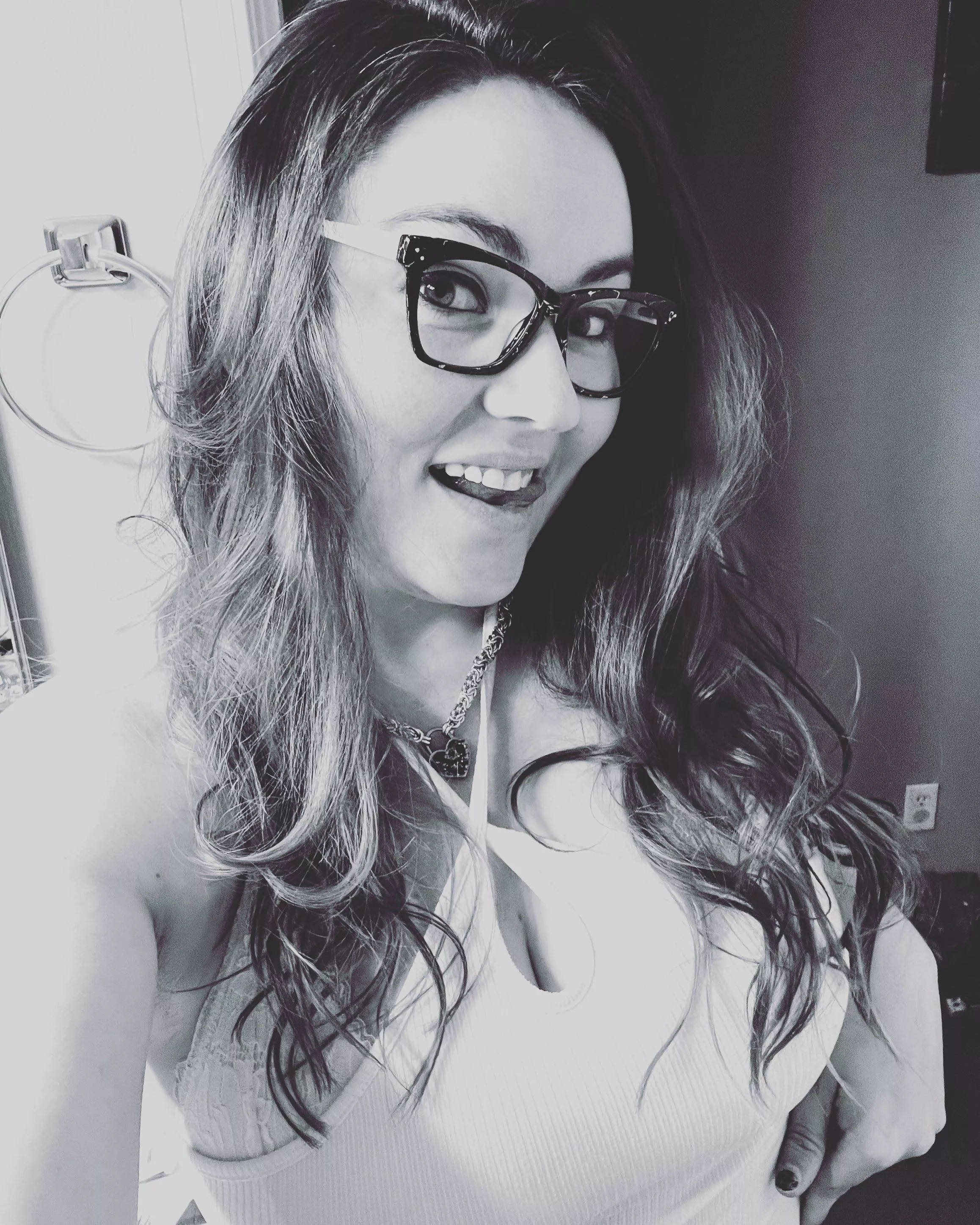 [Selling] Wait until you see this in Color, but there’s only one way to do that for now! Kik SlytherinCutie13 if curious! 😘