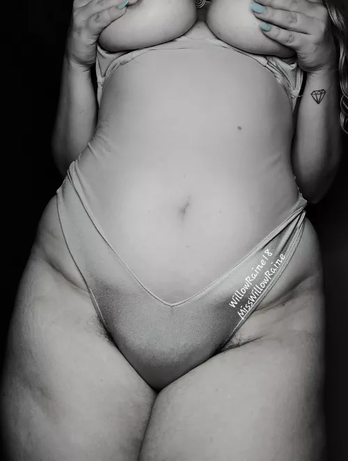 [SELLING]❗VERIFIED❗Curvy and unrelenting 🥵 I available all night for [KIK] and [LIVE CAM] sessions! How do you plan to entertain me? 😈👑 SISSIFICATION•HUMILIATION•SPH•DICK RATES•CBT•FOOT WORSHIP•DEGRADATION•CEI•PETPLAY! [KIK] 