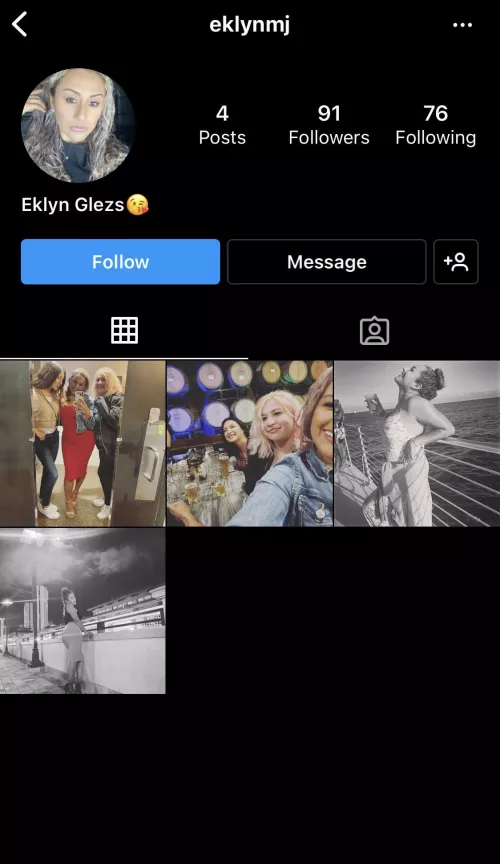 Send her a cum tribute and send me her reaction 🤣 Latina bimbo