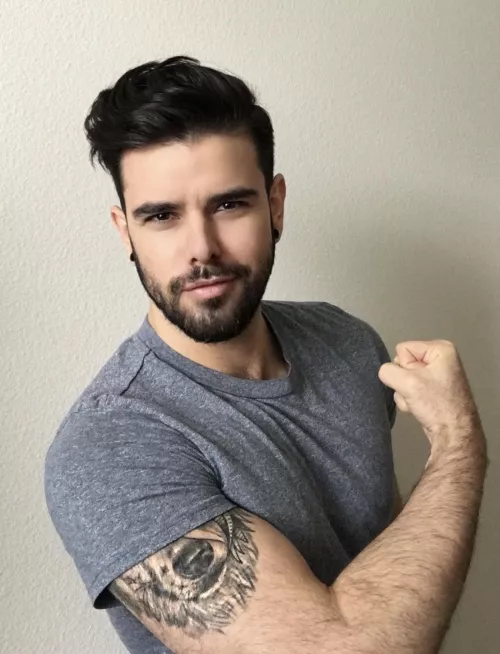 Sending positive thoughts, bountiful hugs, and goal-crushing energy to all you Beautiful Bros! 🥰💯