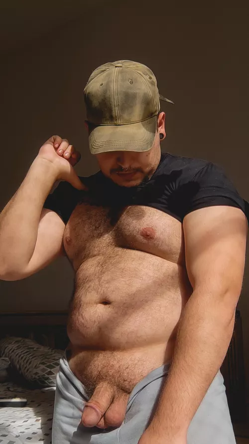 Shall we sunbathe together?