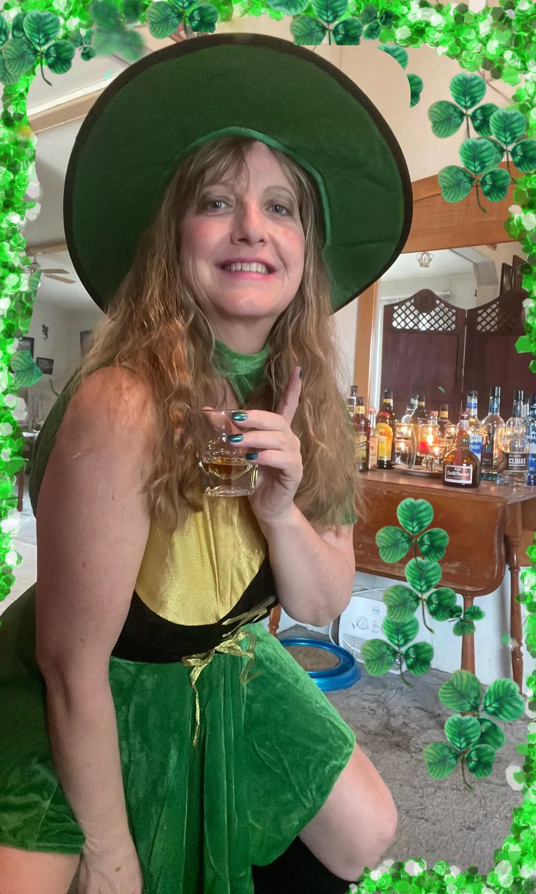Share a Saint Patty‘s drink with me💋🍀☘️