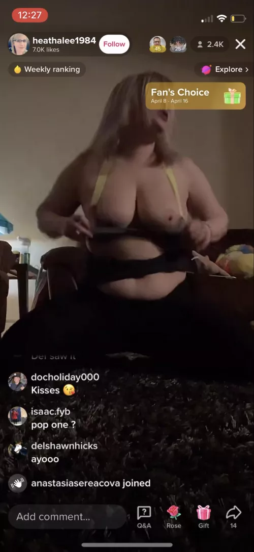 She just ended her live