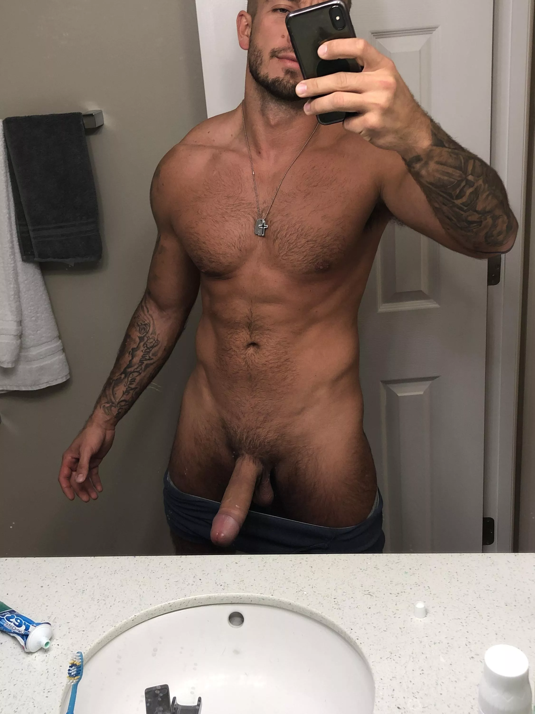 She said that I was booked as her dick appointment for tonight. Anyone else wanna spend their next Saturday night fucking? We can have mimosas the next morning and followed by more sex 😝