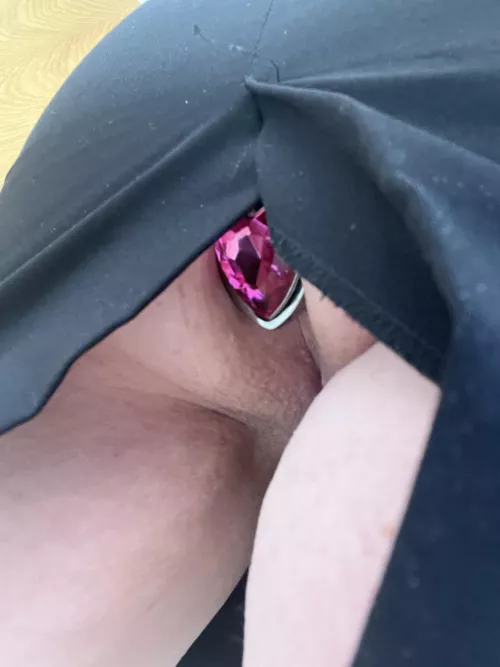 She wants to say hello 💎