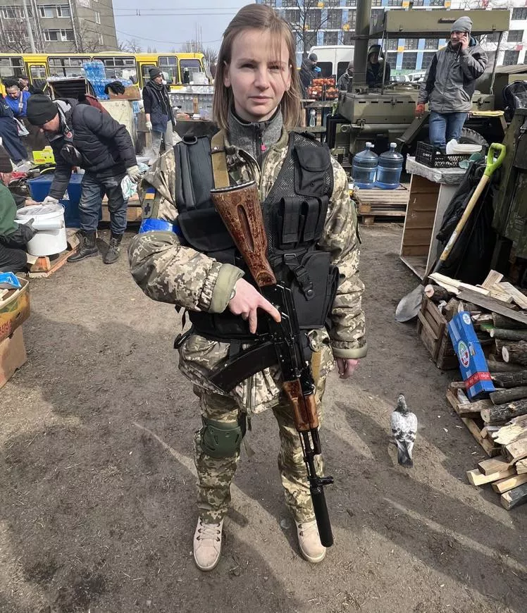 She’s Ready… Good Luck, pretty girl.