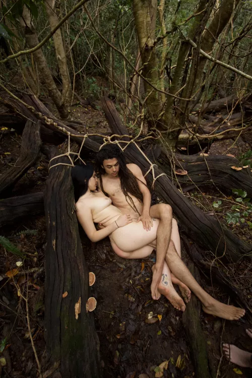 Shibari magic in the forest 🌹