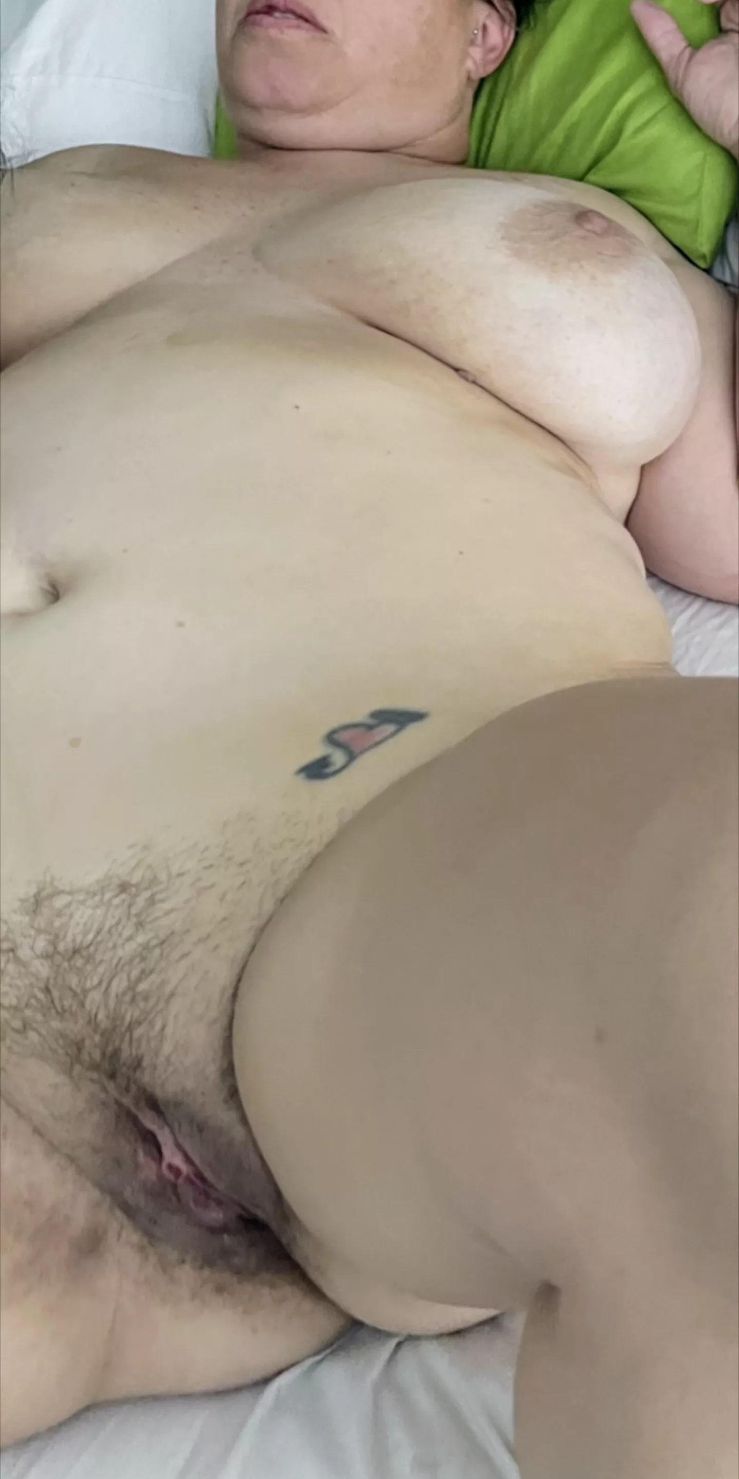 Show this momma some love.