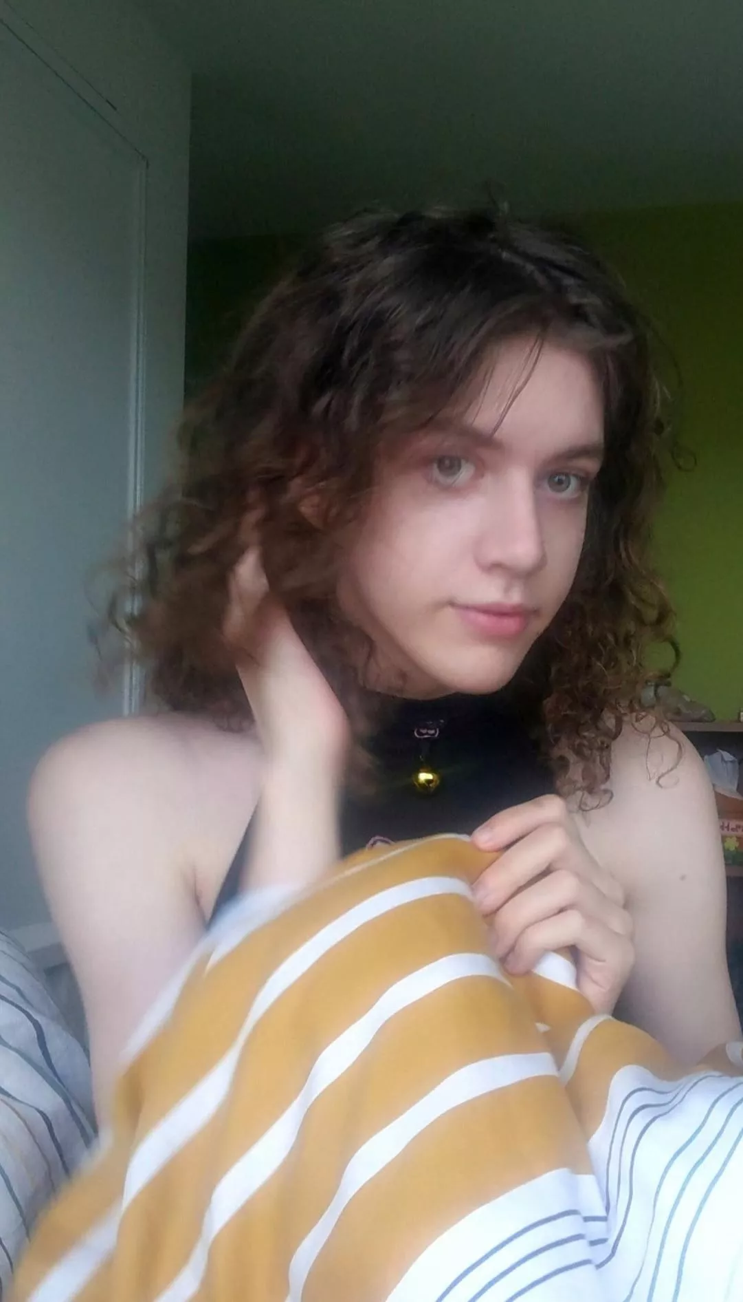 sleepy and now accepting cuddles 🦊