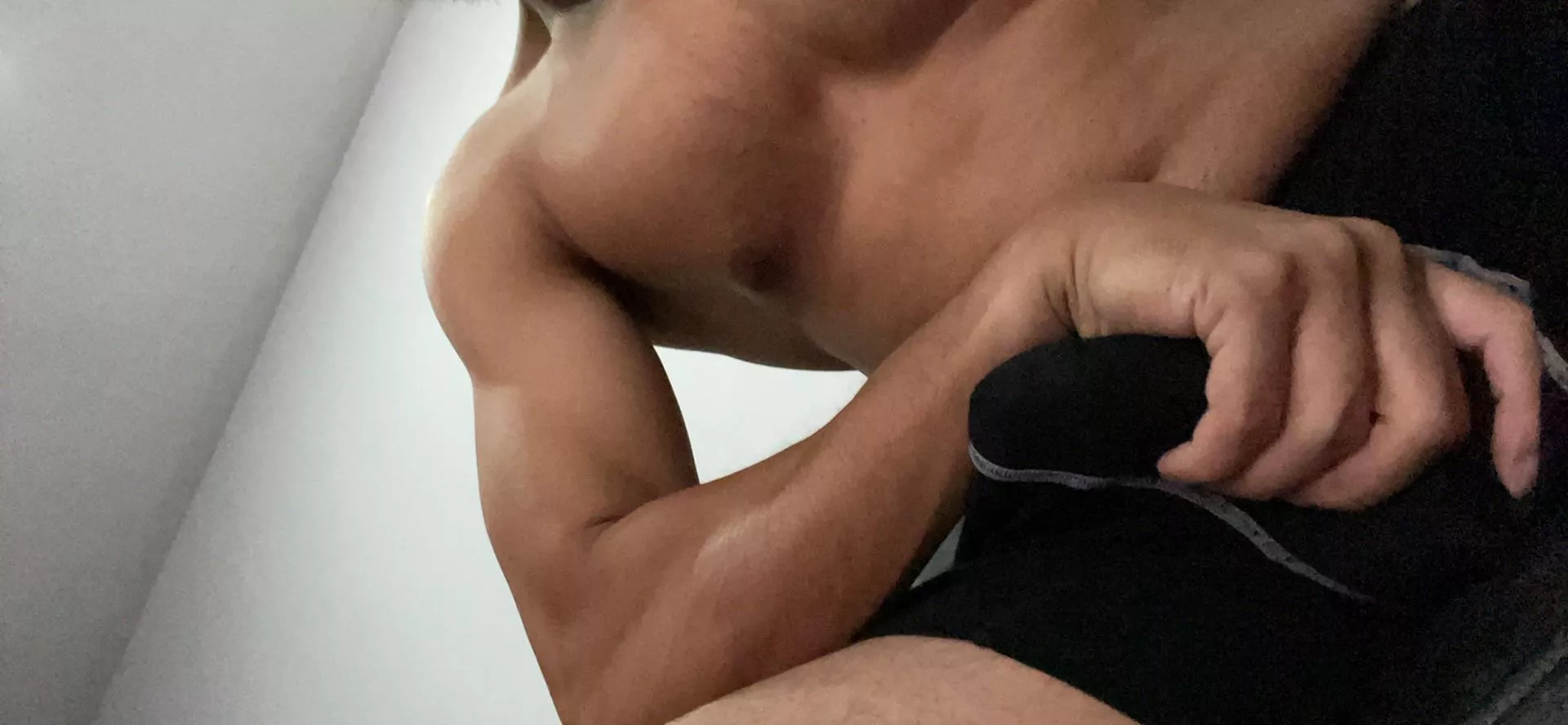 Slide on….into my DMs